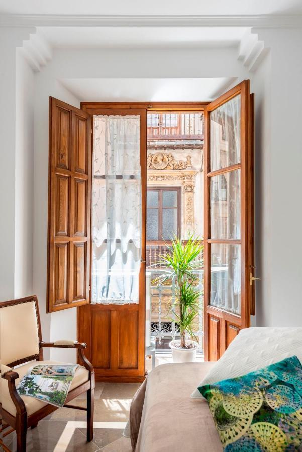 Sagrado Corazon Apartment Granada Luaran gambar